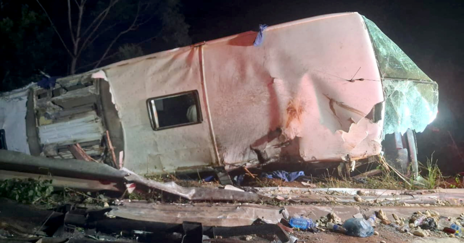 Landbou Aktief ernstig bekommerd oor busongelukke op die N1 noord