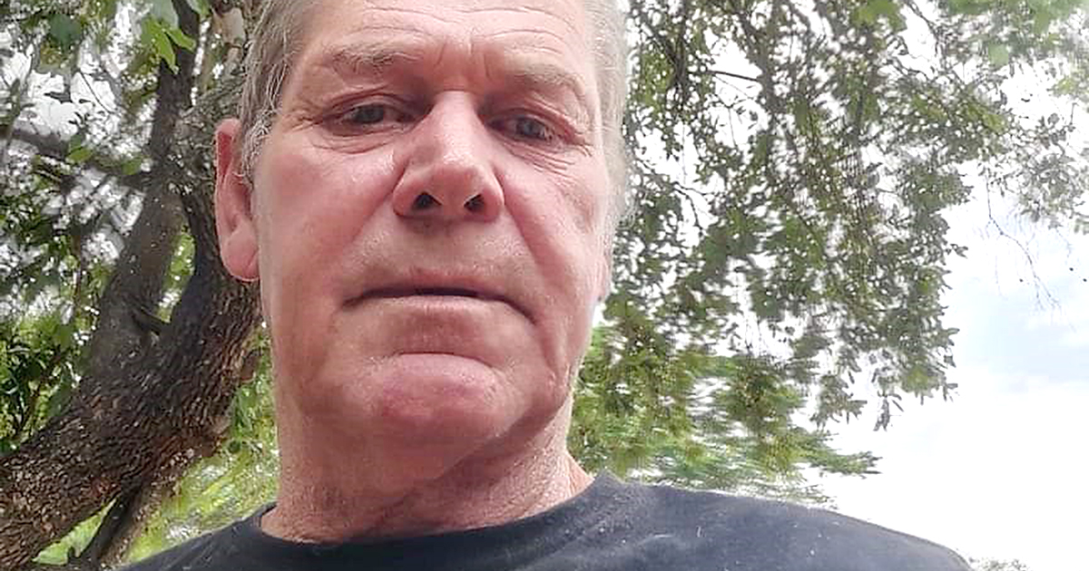 Familie en vriende neem swaar afskeid van Harry Pretorius