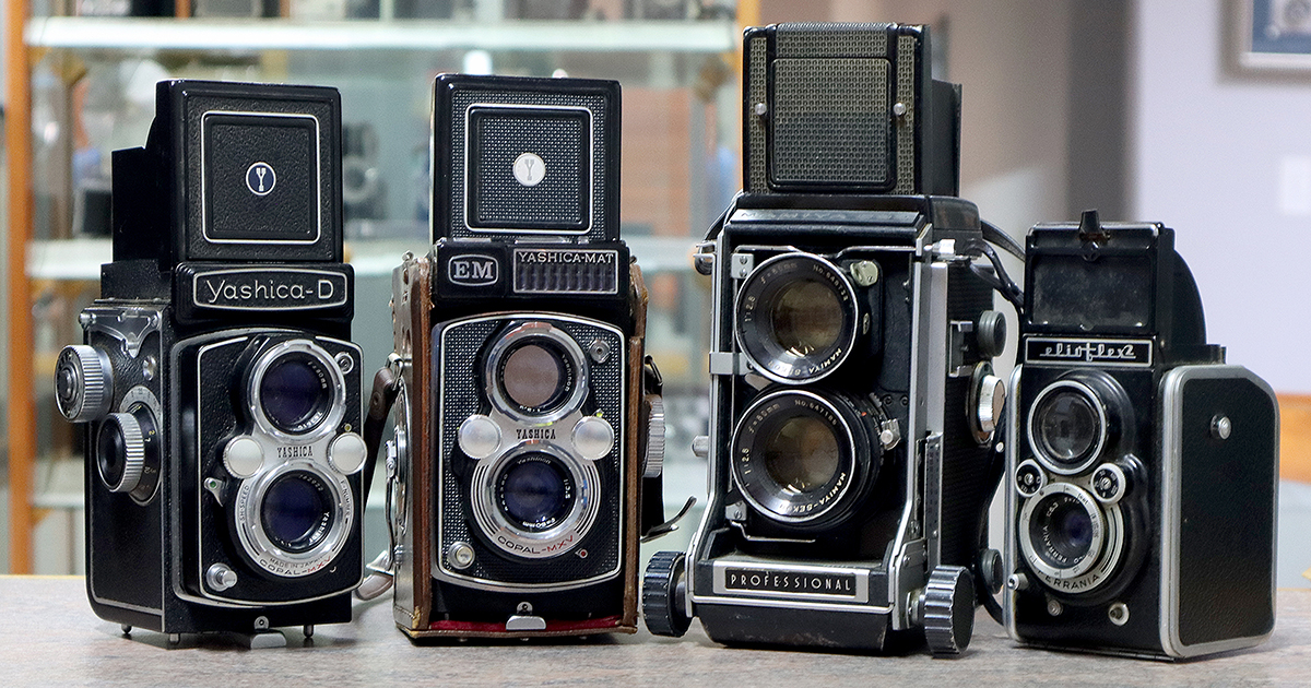 Let us first try with two lenses