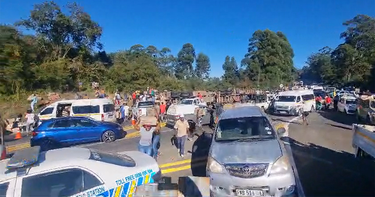 Kyk: Plunderaars slaan toe op N1