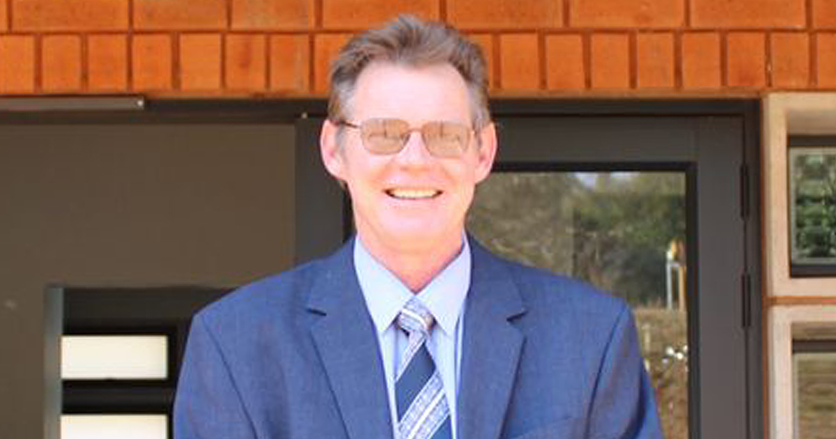 Community welcomes new principal for Ridgeway Prep