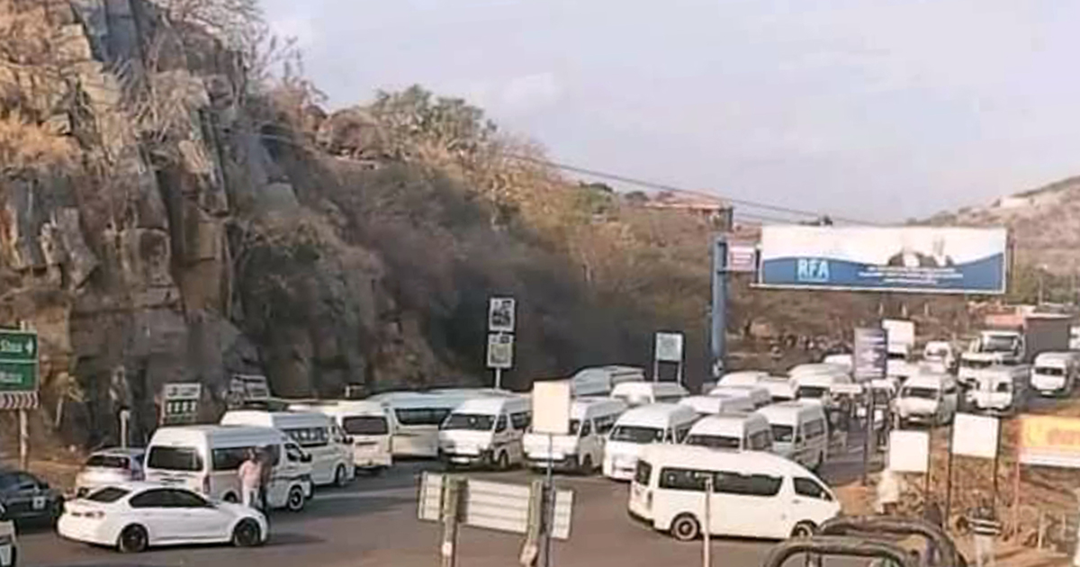 Dzanani 1 Taxi Association continues to block routes in Nzhelele