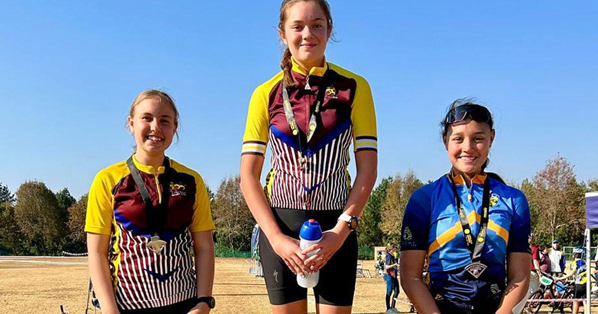 Triegies druk vroeg in XCO-reeks hul stempel af