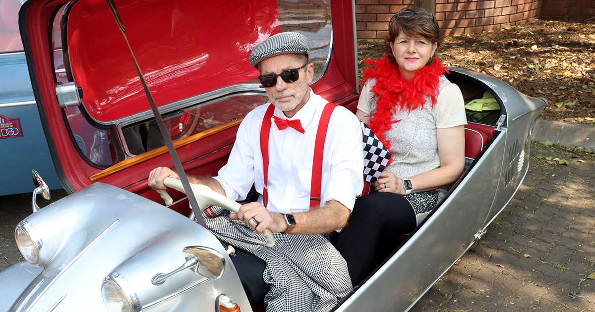 Vintage cars go on stylish drive to raise funds for men's health