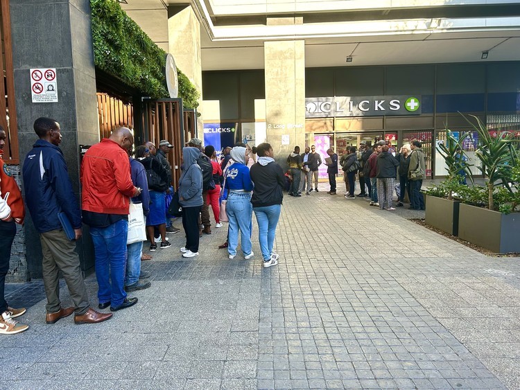 Last minute reprieve for Zimbabwe Exemption Permit holders