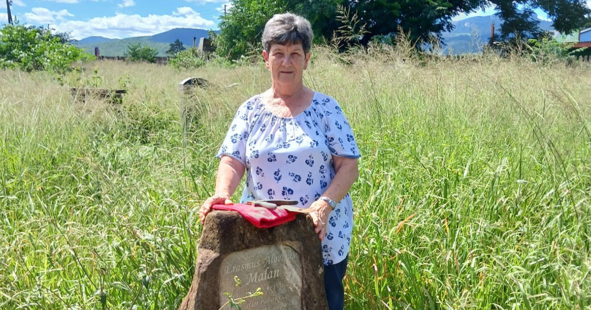 Why don't the municipality cut the grass at cemetery, ask residents