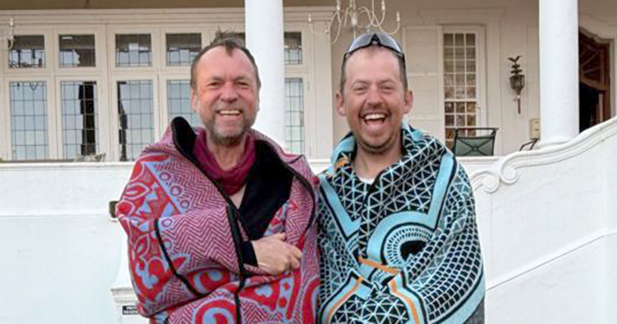 Johan en JC trap 'drie Cape Epics' plat tydens Freedom Challenge