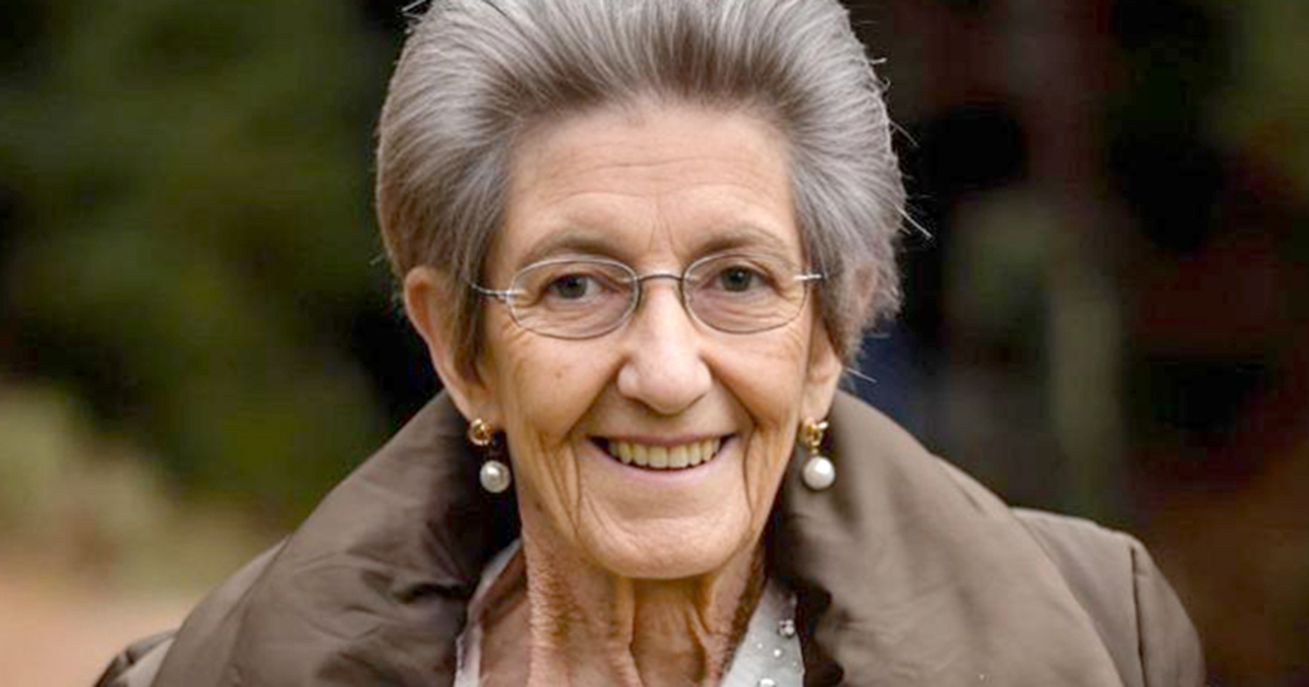 'n Laaste eerbetoon gebring aan tannie Lampies (87)